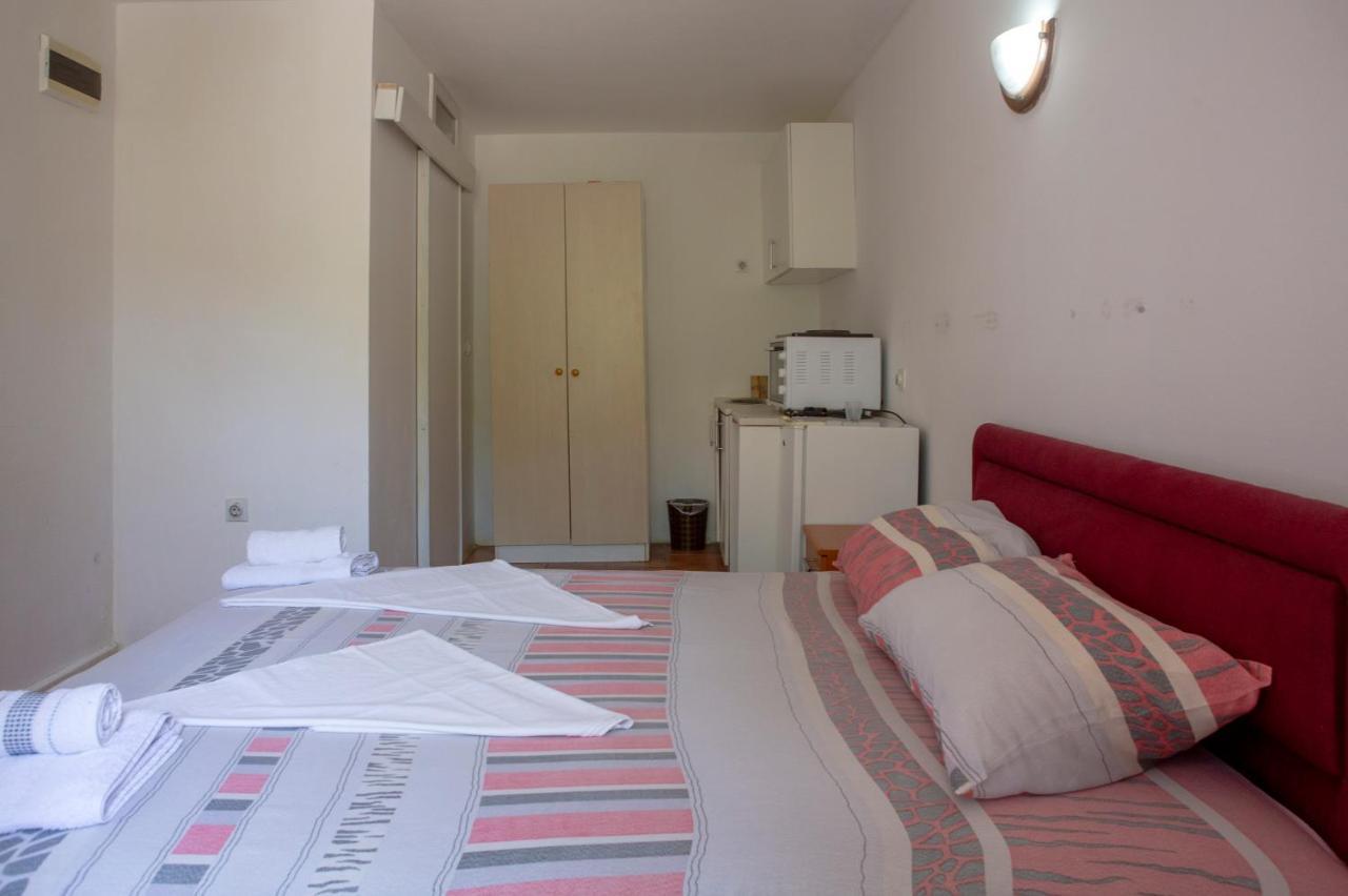 Family Apartments Vukcevic Чань Екстер'єр фото