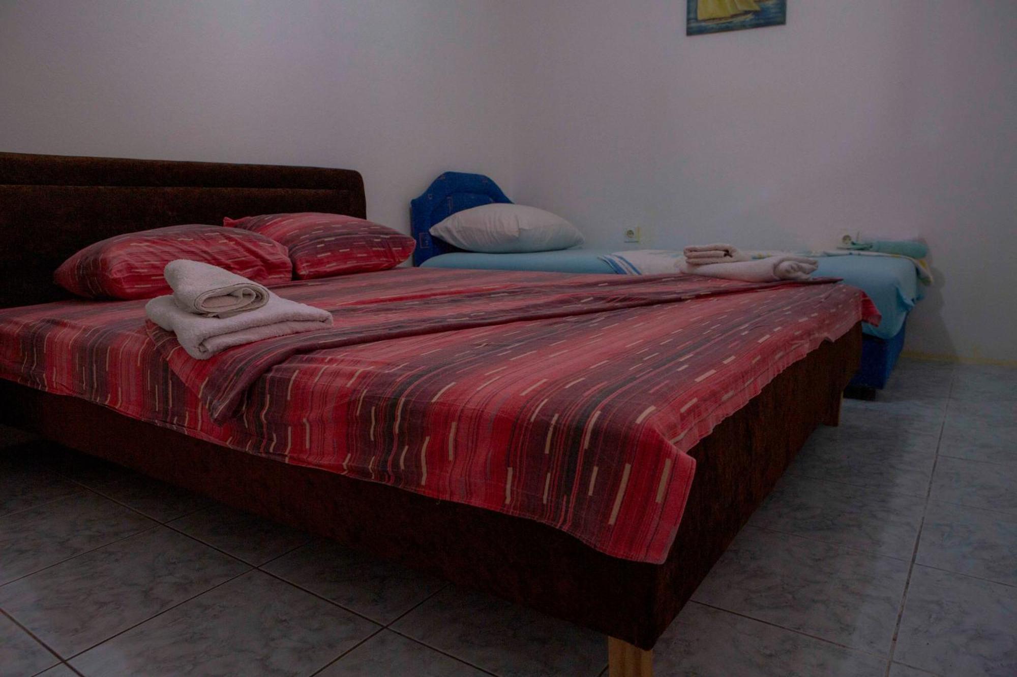 Family Apartments Vukcevic Чань Номер фото